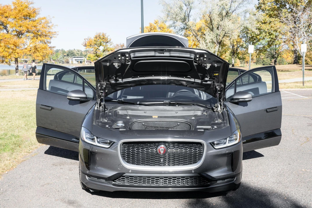 2019 Jaguar I-Pace - Image 15 of 31