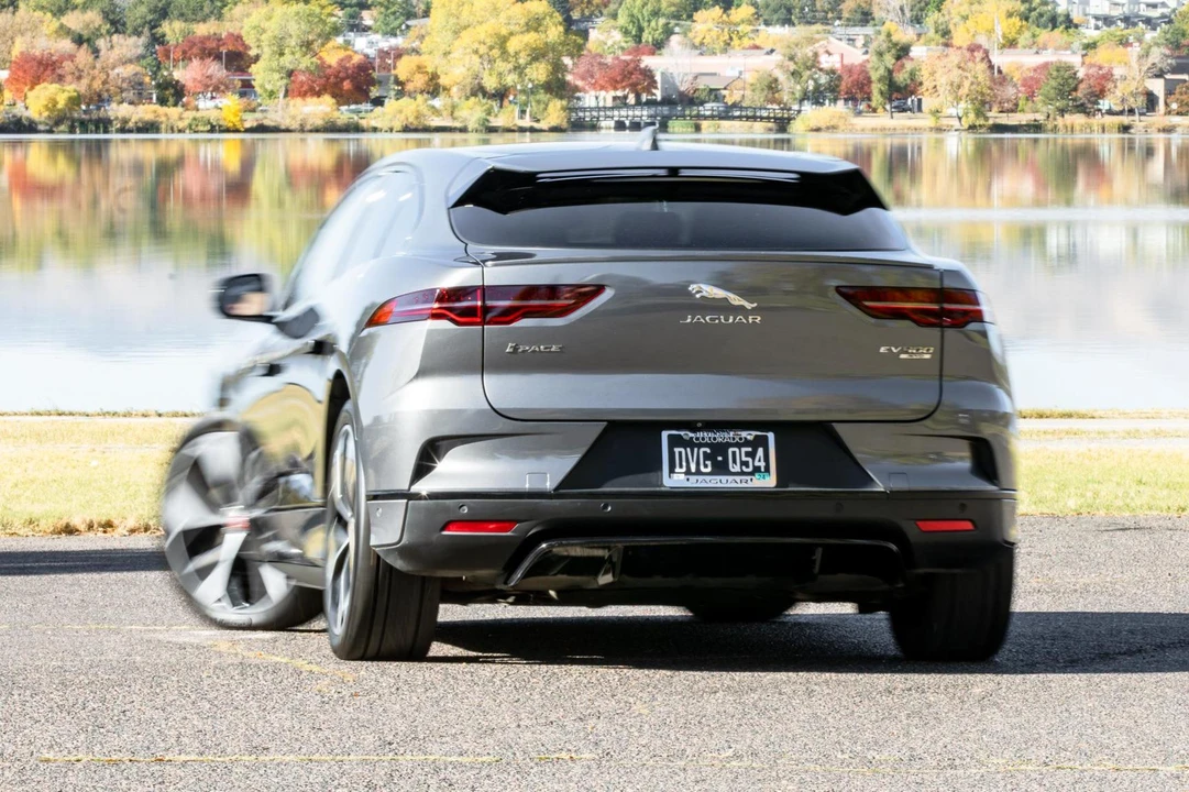 2019 Jaguar I-Pace - Image 11 of 31