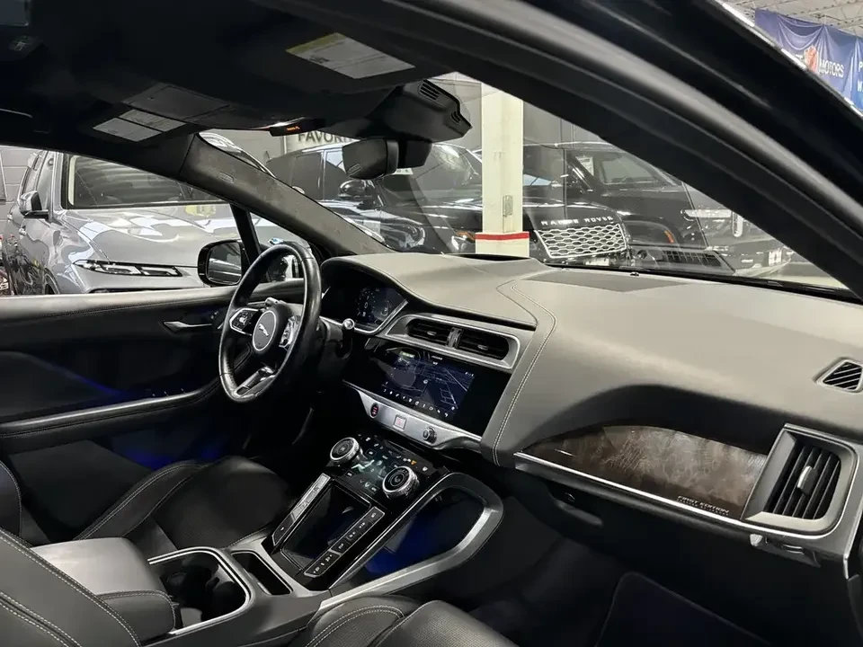 2019 Jaguar I-Pace - Image 14 of 20