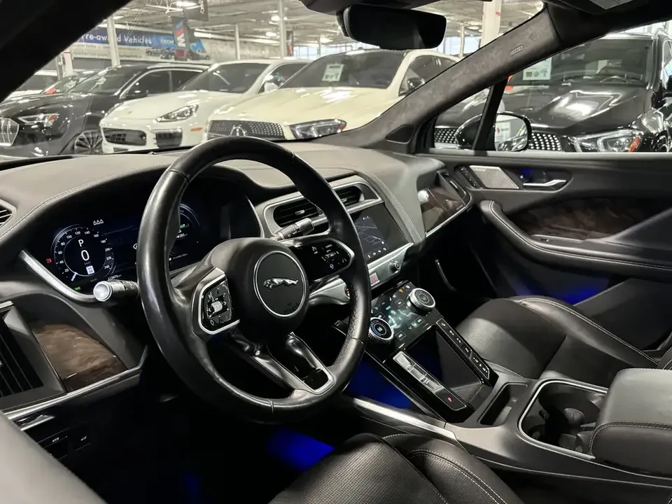 2019 Jaguar I-Pace - Image 4 of 20