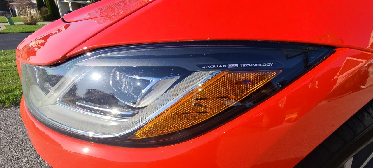 2019 Jaguar I-Pace - Image 26 of 31