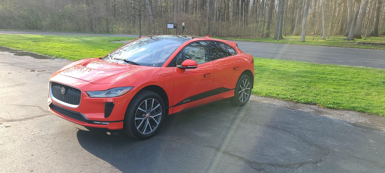 2019 Jaguar I-Pace - Image 10 of 31