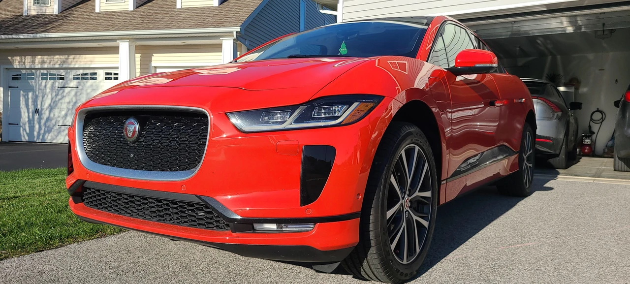 2019 Jaguar I-Pace - Image 25 of 31