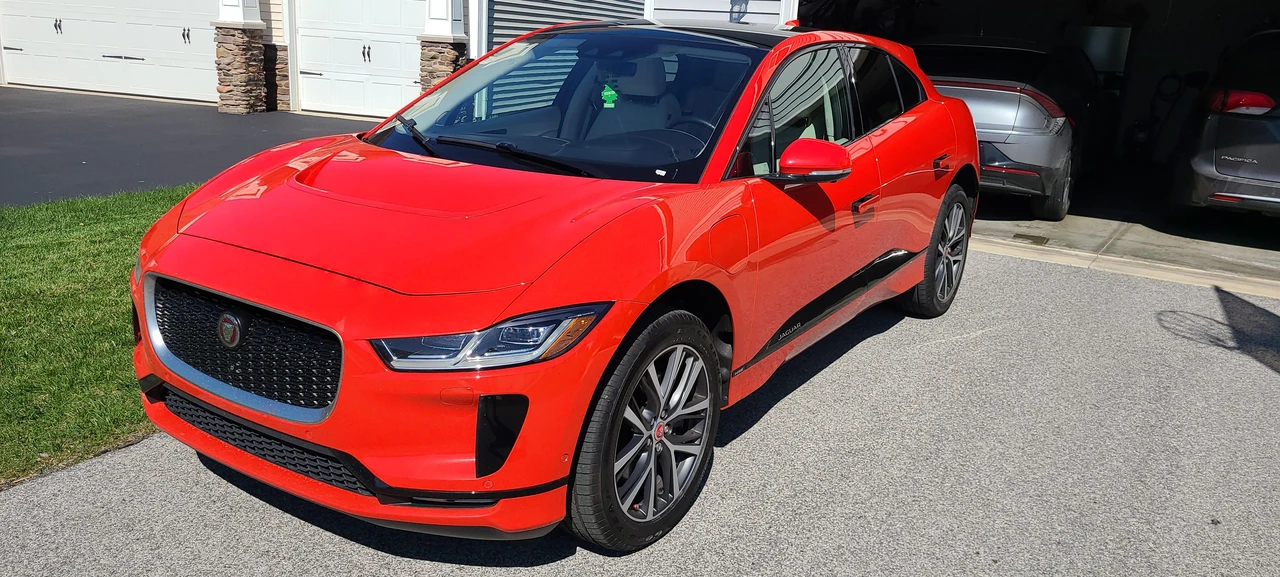 2019 Jaguar I-Pace - Image 8 of 31