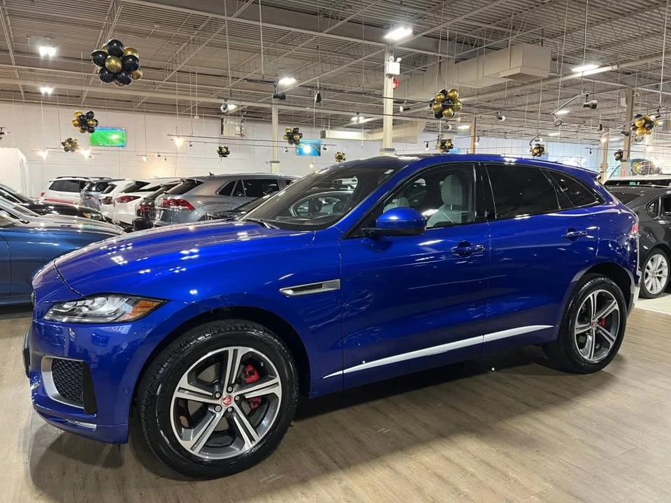 2019 Jaguar F-Pace SVR - Image 2 of 18
