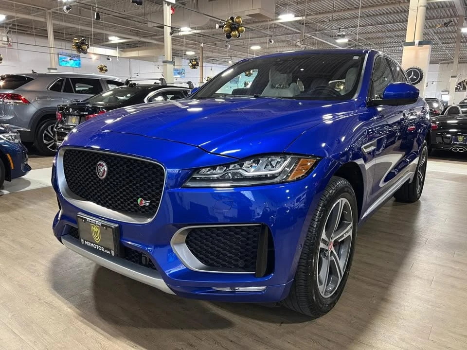2019 Jaguar F-Pace SVR - Image 11 of 18