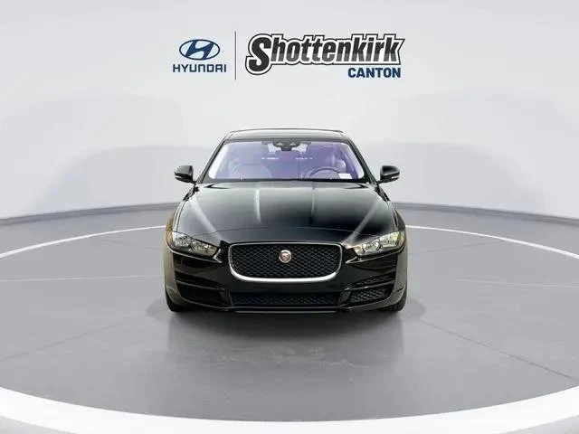 2019 Jaguar XE - Image 3 of 20