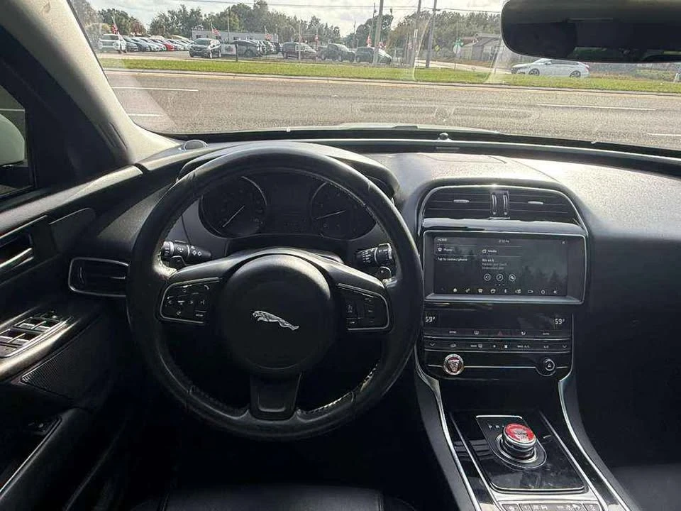 2019 Jaguar XE - Image 9 of 11