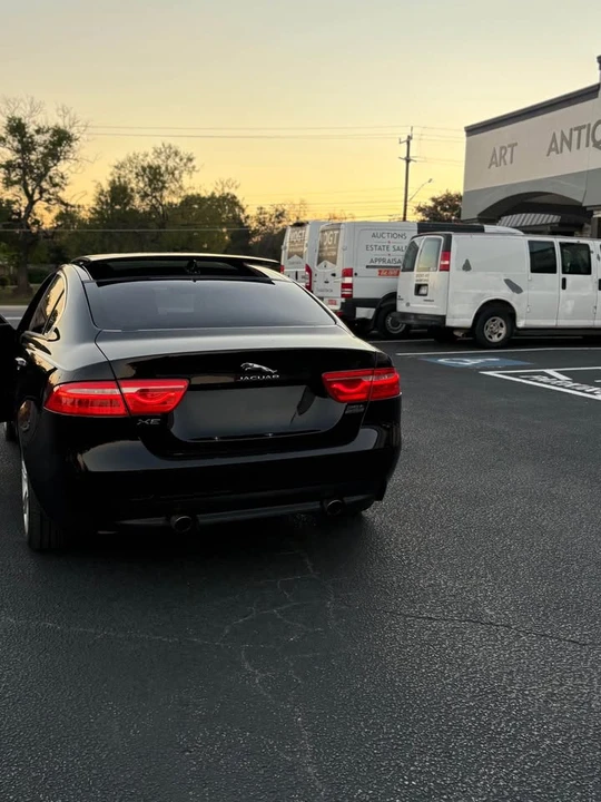 2019 Jaguar XE - Image 3 of 12