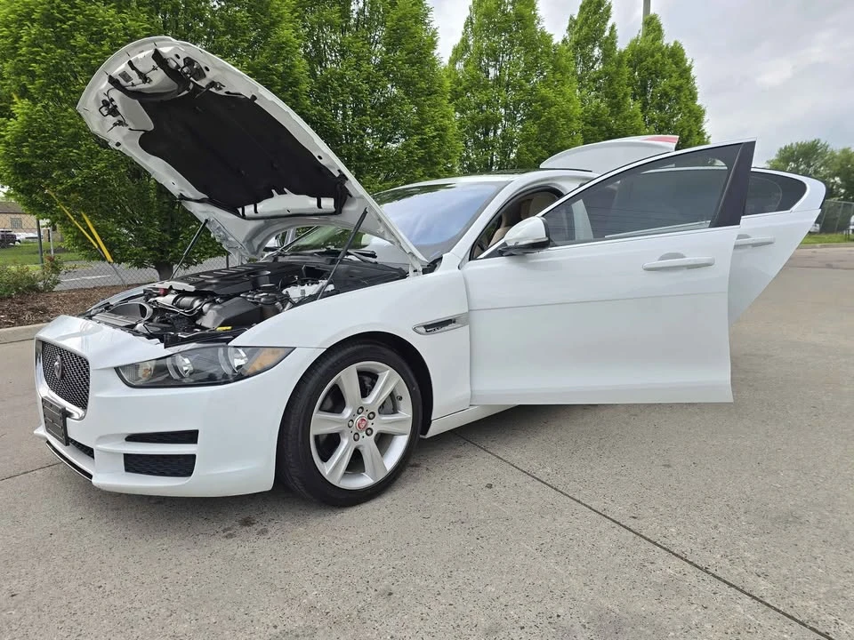 2019 Jaguar XE - Image 20 of 20