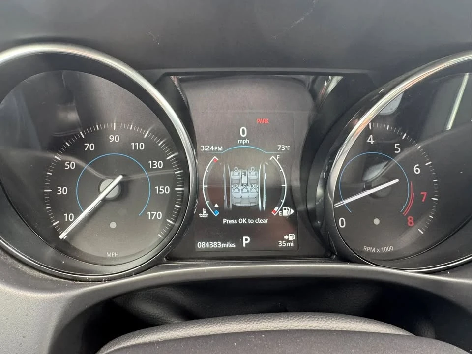 2019 Jaguar XE - Image 19 of 20