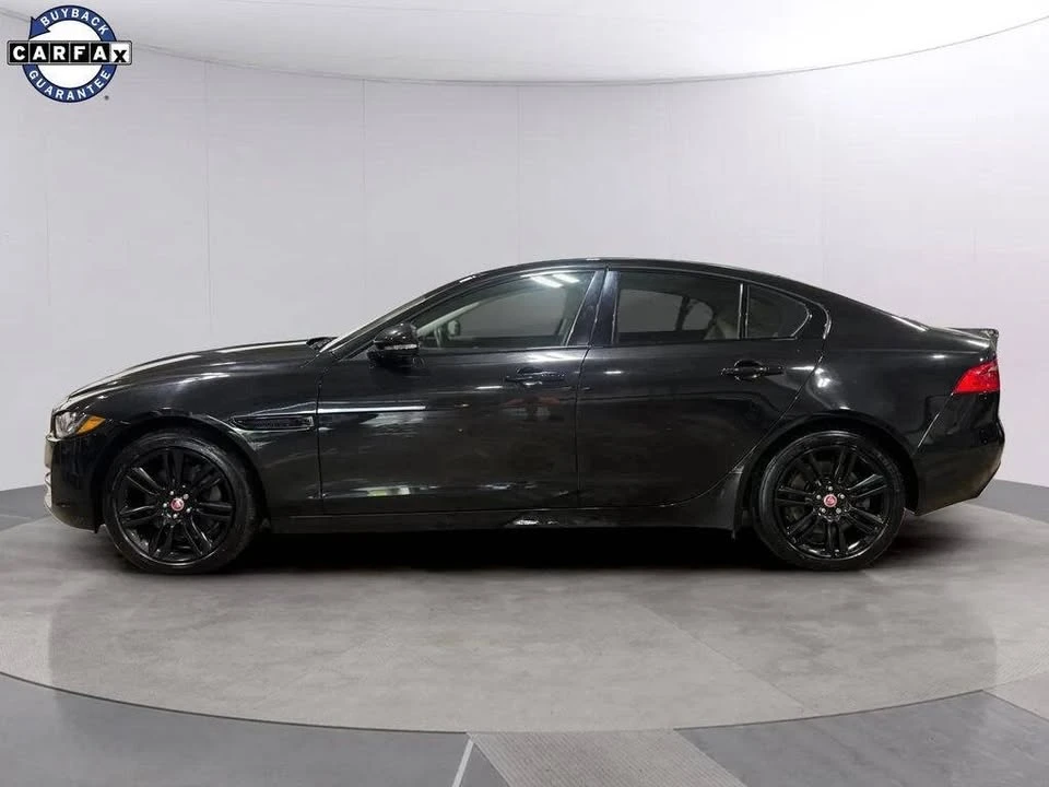 2019 Jaguar XE - Image 6 of 20