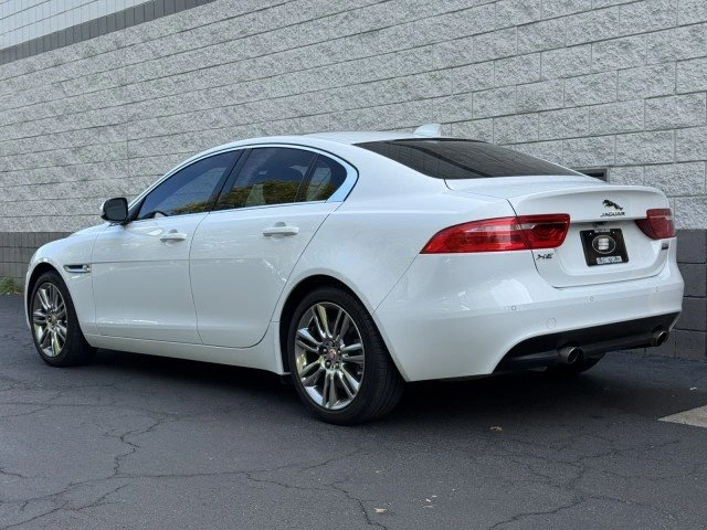 2019 Jaguar XE - Image 12 of 18