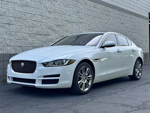 2019 Jaguar XE