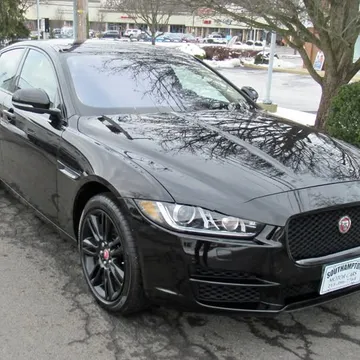 2019 Jaguar XE Prestige