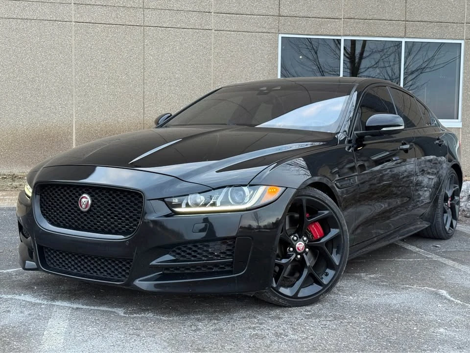 2019 Jaguar XE - Image 3 of 19