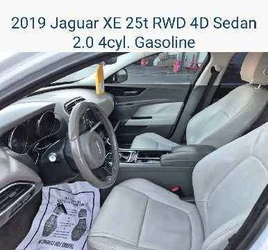 2019 Jaguar XE - Image 4 of 7