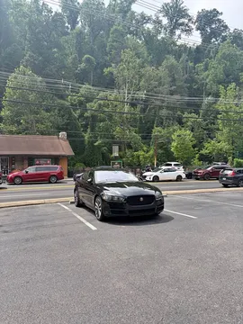 2019 Jaguar XE XE 25t Premium Sedan 4D