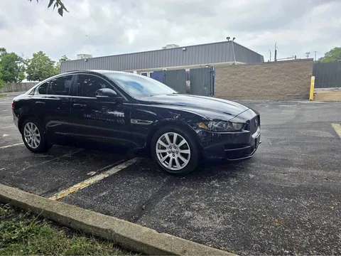 2019 Jaguar XE XE 25t Prestige Sedan 4D