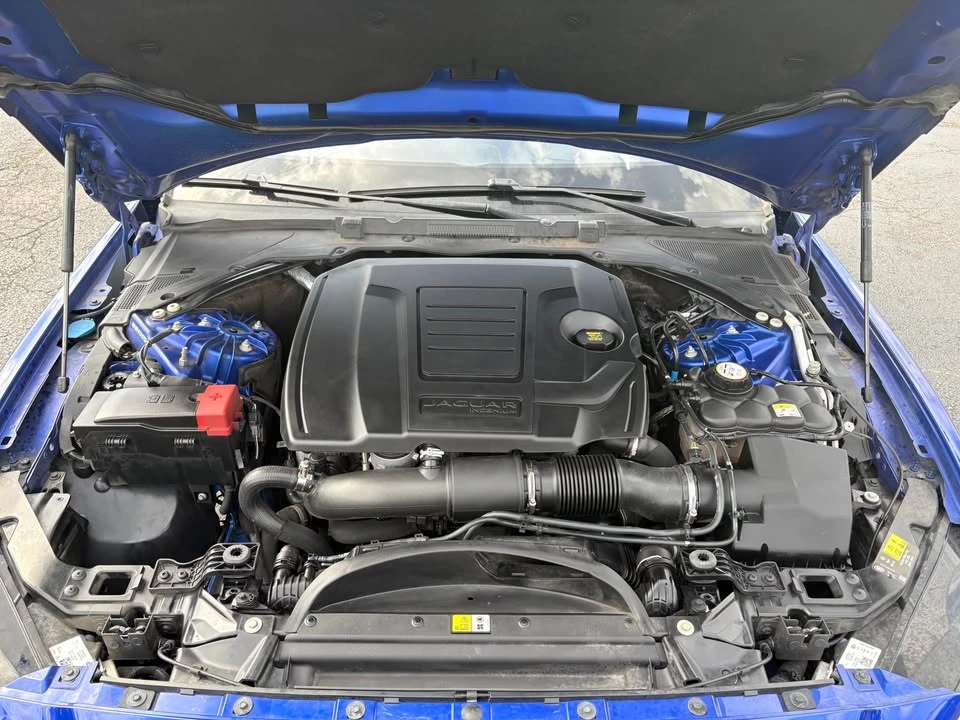 2019 Jaguar XE - Image 20 of 20