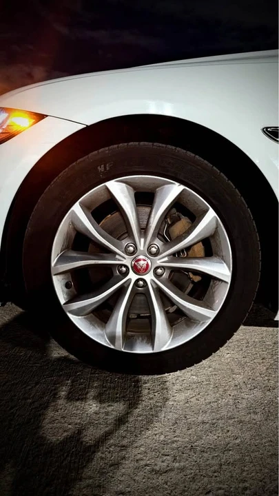 2019 Jaguar X260 XF - Image 9 of 13