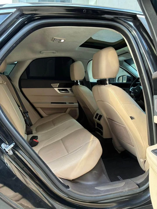 2019 Jaguar X260 XF - Image 7 of 14