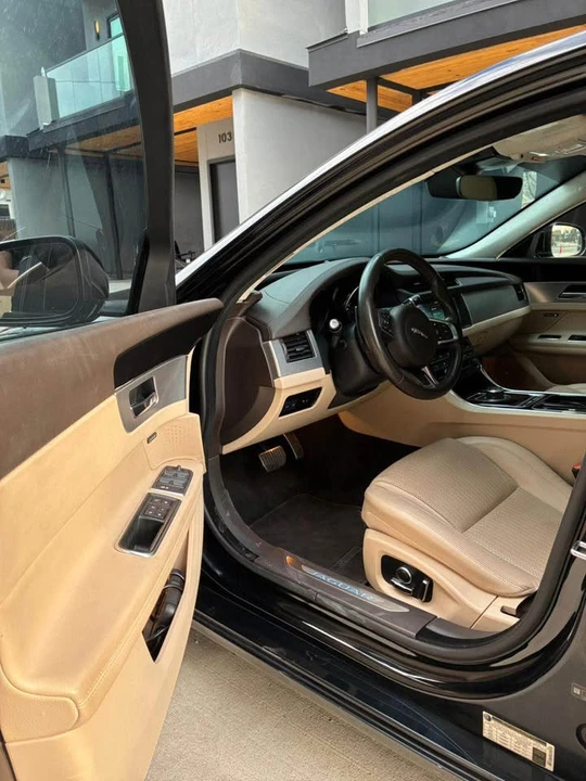 2019 Jaguar X260 XF - Image 11 of 14