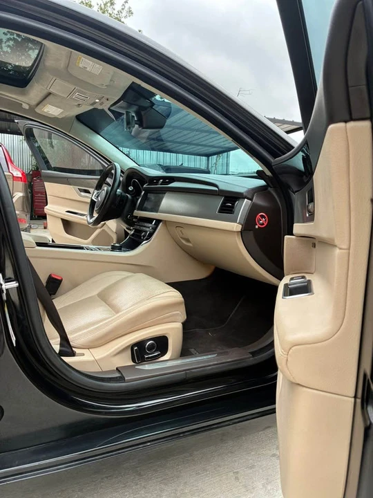 2019 Jaguar X260 XF - Image 9 of 16