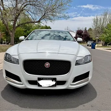 2019 Jaguar XF Premium Luxury