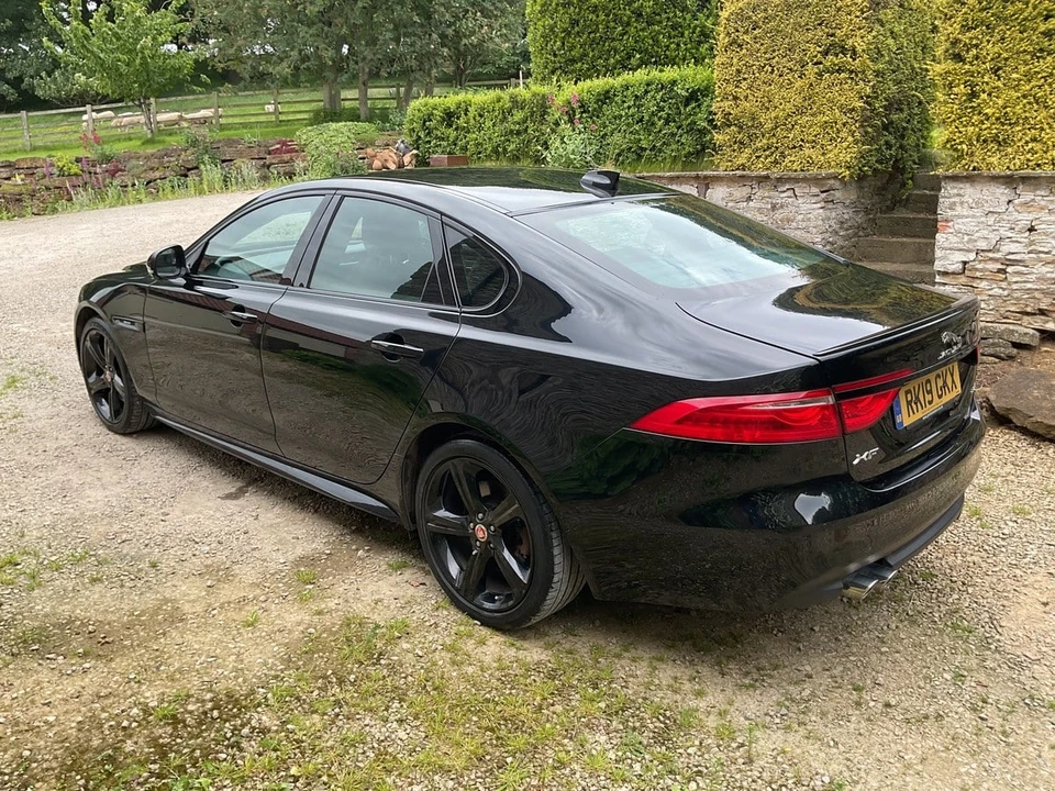 2019 Jaguar X260 XF - Image 3 of 30