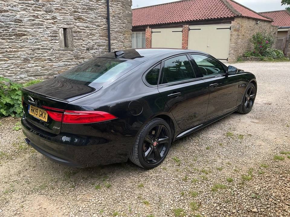 2019 Jaguar X260 XF - Image 4 of 30