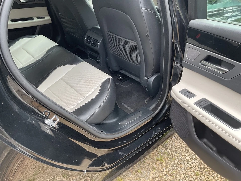 2019 Jaguar X260 XF - Image 16 of 30