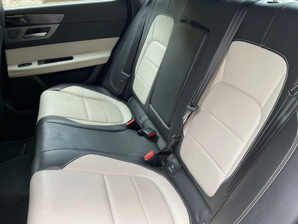 2019 Jaguar X260 XF - Image 8 of 30