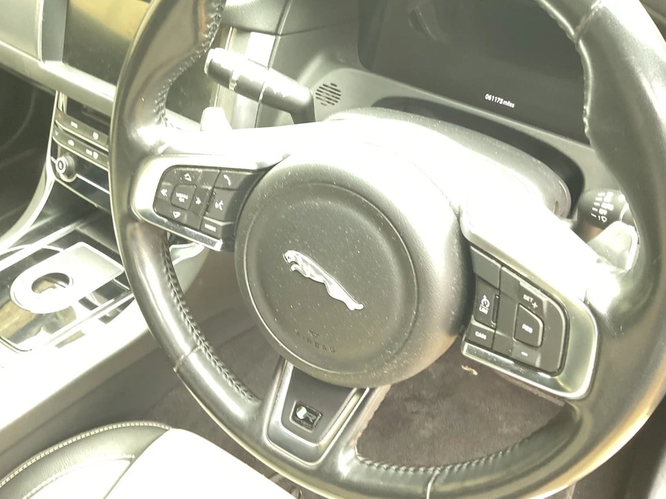 2019 Jaguar X260 XF - Image 28 of 30