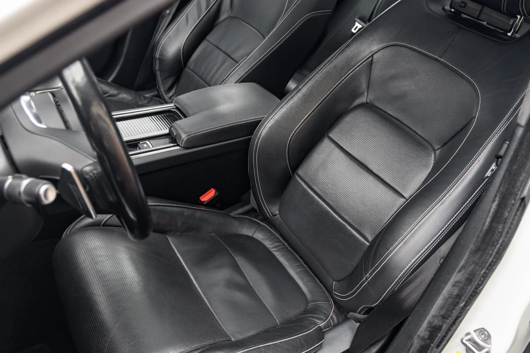 2019 Jaguar X260 XF - Image 30 of 31