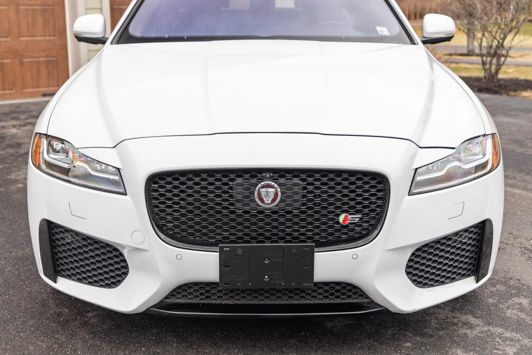2019 Jaguar X260 XF - Image 10 of 31