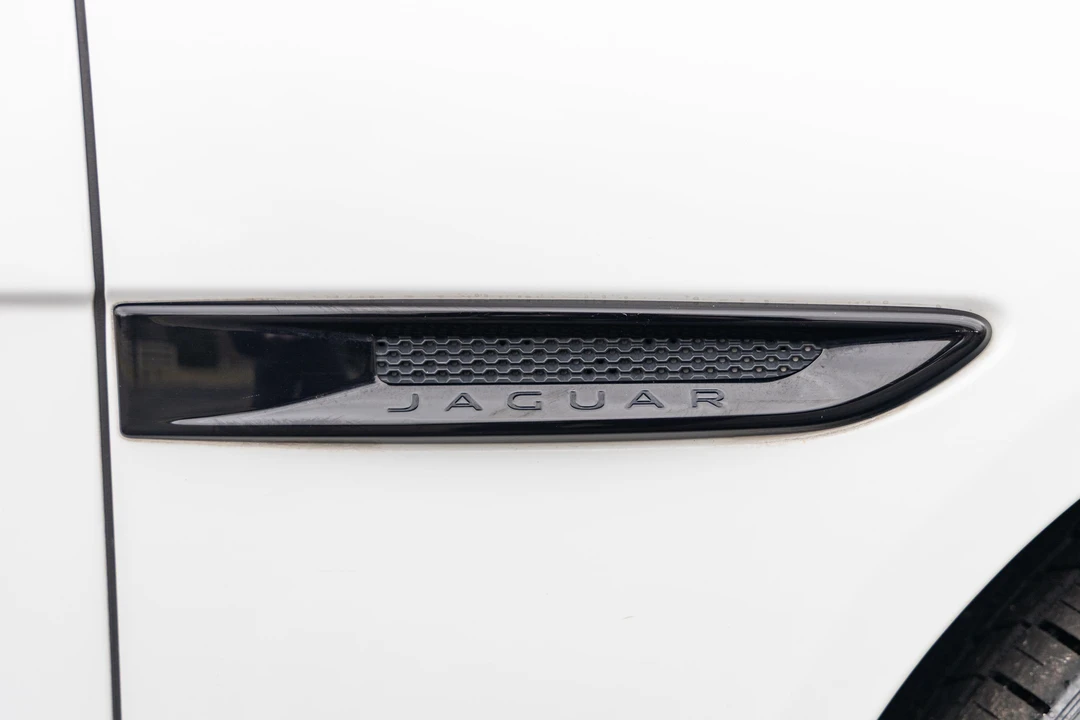 2019 Jaguar X260 XF - Image 24 of 31