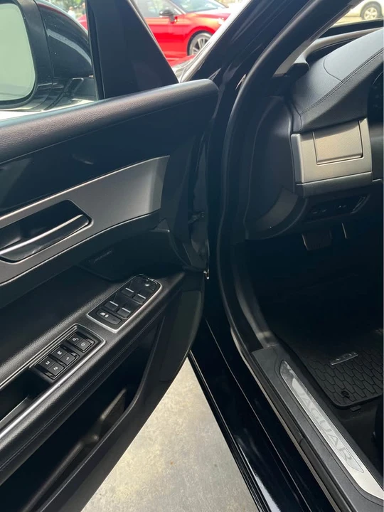 2019 Jaguar X260 XF - Image 7 of 8