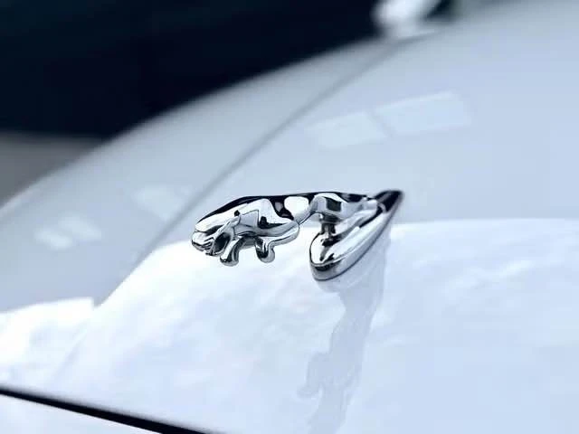2019 Jaguar X351 XJ - Image 15 of 15