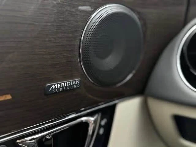 2019 Jaguar X351 XJ - Image 8 of 15