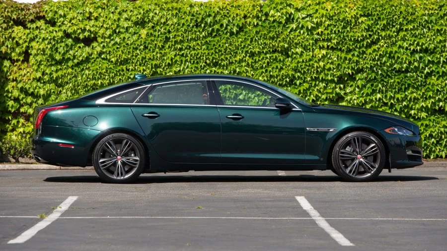 2019 Jaguar X351 XJ - Image 8 of 30