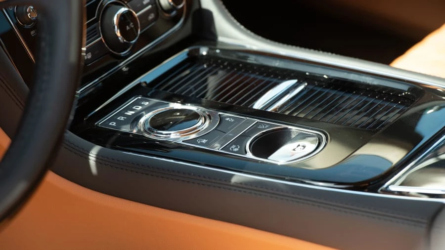 2019 Jaguar X351 XJ - Image 15 of 30