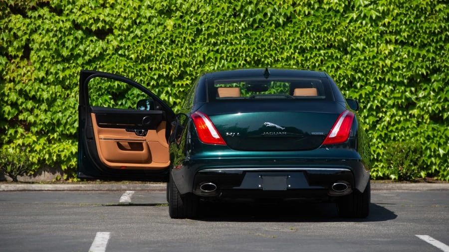 2019 Jaguar X351 XJ - Image 26 of 30