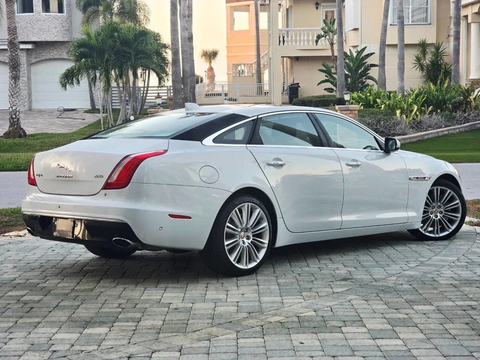 2019 Jaguar X351 XJR - Image 6 of 21