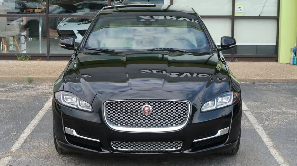 2019 Jaguar X351 XJ - Image 4 of 20