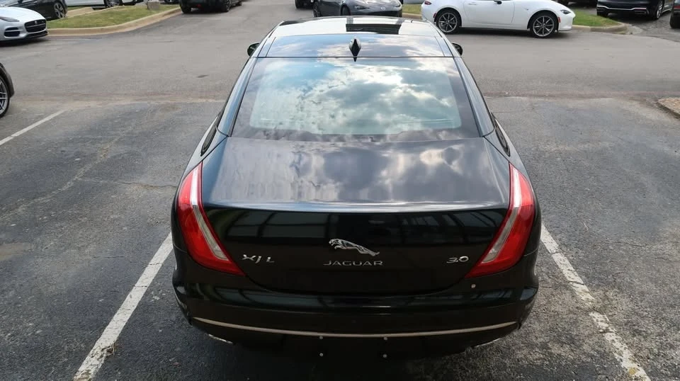 2019 Jaguar X351 XJ - Image 11 of 20