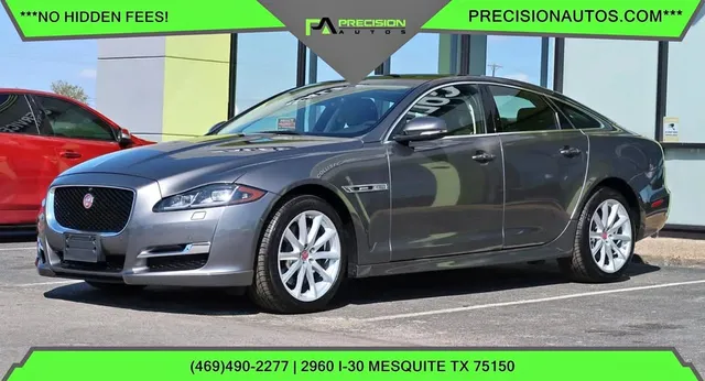 2019 Jaguar XJ R-Sport
