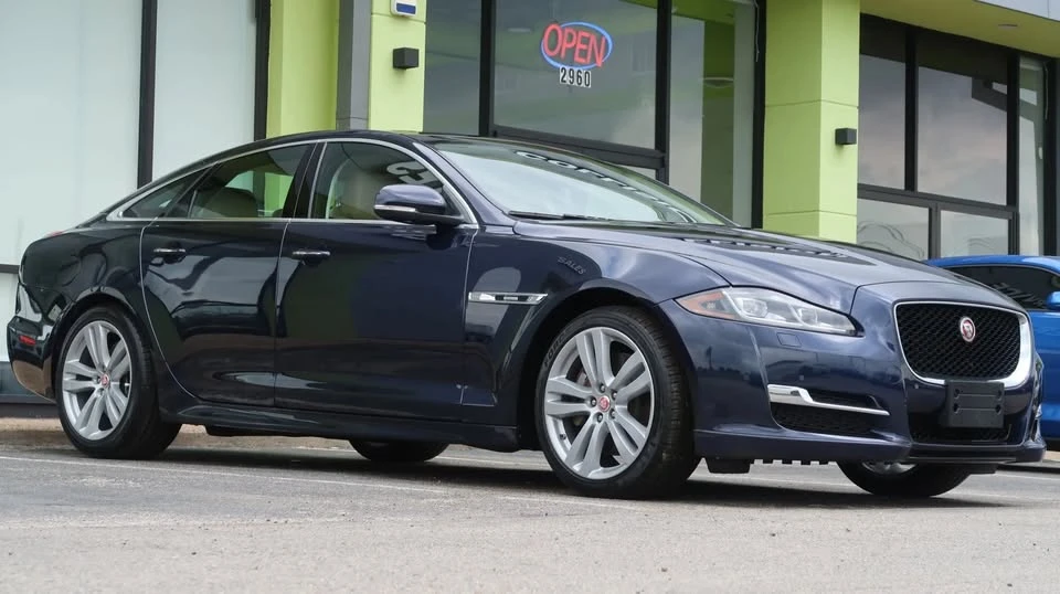 2019 Jaguar X351 XJ - Image 6 of 20