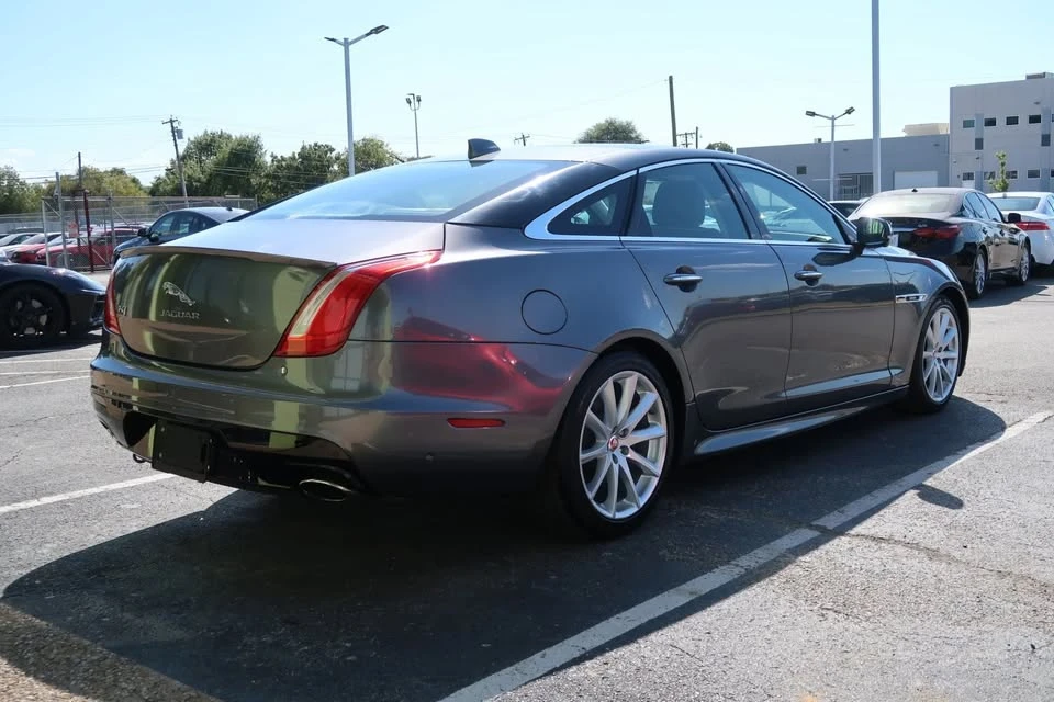 2019 Jaguar X351 XJ - Image 12 of 20