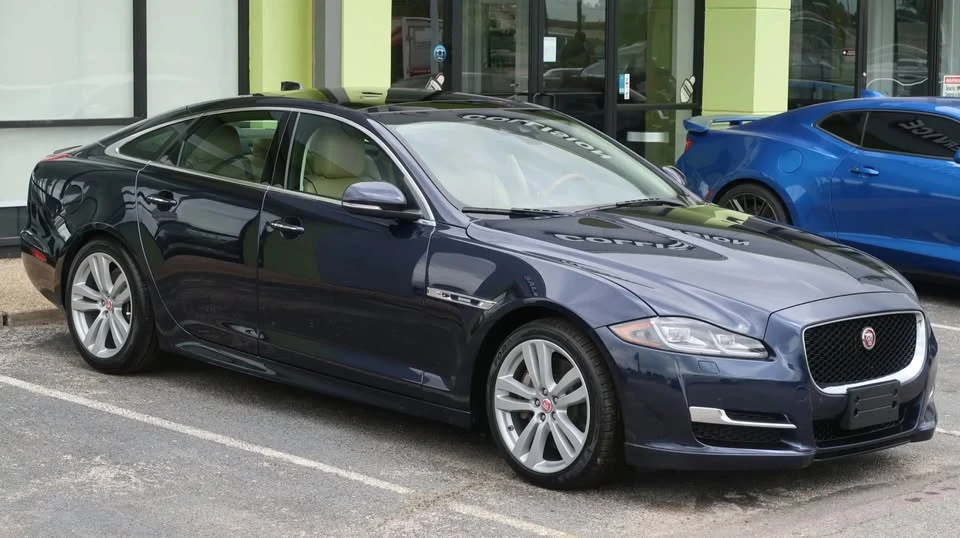 2019 Jaguar X351 XJ - Image 5 of 20